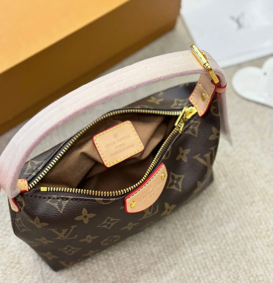 Louis Vuitton The Ultimate Versatile, Chic, and Stylish Accessory for Effortless Everyday Elegance, Practical Organization, and Timeless Sophistication in Modern Fashion